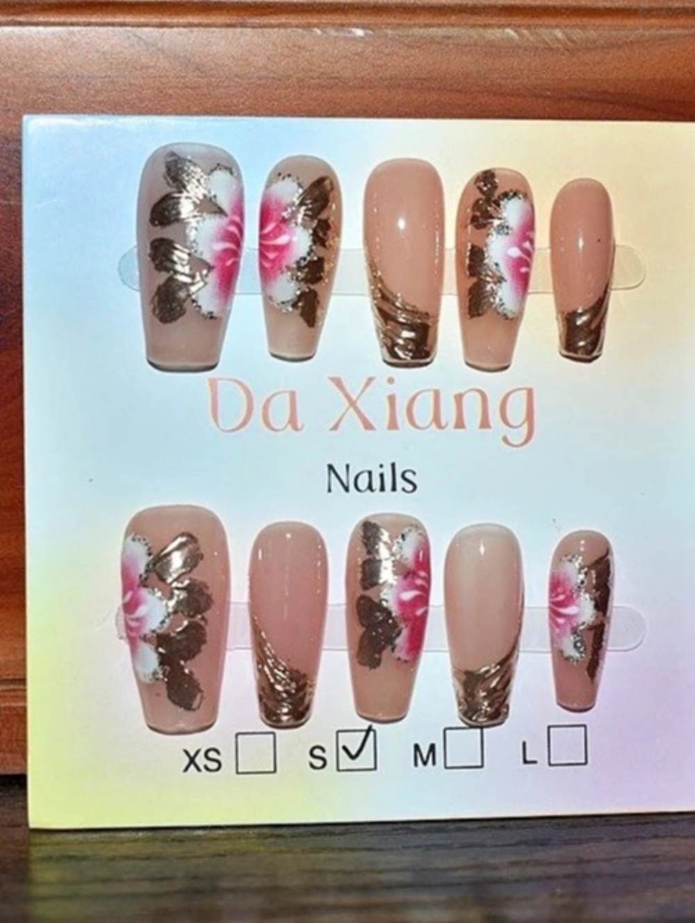 Brand New Da Xiang Pink Floral Gold Press-On Nails Size Small 2.5